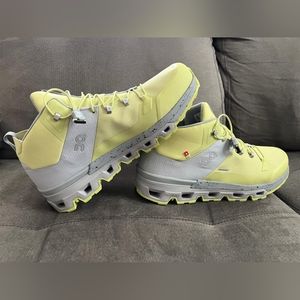 ON Cloudtrax  M 10.5